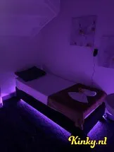 club-diamonds-club-in-tiel-5f1610f6ca97aa541856f00c