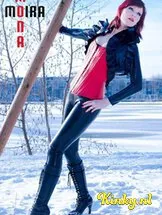 moira-mona-bdsm-via-kinky-5efc8b44685bf92b65471862