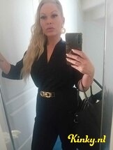 roos-escort-via-kinky-6842e68d31f4b00013ba2eaa