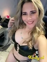 Noa - I am a very funny and sensual latina giirl