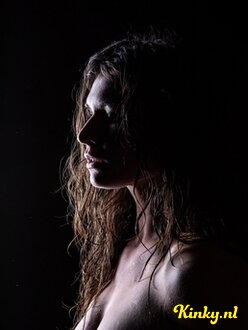 meesteres-lorena-bdsm-via-kinky-66a7b8db92449c00139c0530