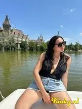 laurah-bdsm-via-kinky-69551693d704cb0013a11d7f