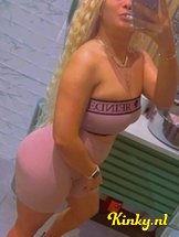 laura-prive-ontvangst-via-kinky-634eafd65bf33e00125f0d23