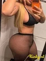 Laura - Geile blonde latina