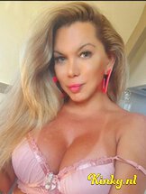 melissa-ts-prive-ontvangst-via-kinky-5f468ea7874d886634678274