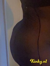 lisa-erotische-massage-via-kinky-60eda081be862b7deedeefab