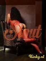 kylie-prive-ontvangst-via-kinky-693941626578fb0013939d31