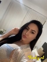 Beth - Brazilian sweet natural Ass