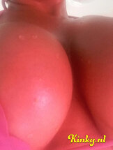 rose-prive-ontvangst-via-kinky-5f58e2ceb683182d6042b26f