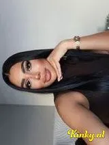 Zoe - erotic massage or GFE fluent English NEW#