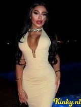 Zoe - Colombian with fluent English, Strap on service 
