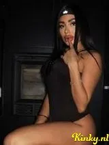 Zoe - erotic massage or GFE fluent English NEW#