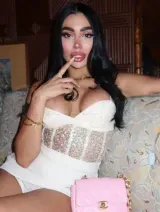 Zoe - Erotic Massage or GFE /Fluent English NEW#