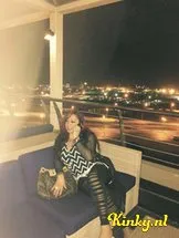 zara-prive-ontvangst-via-kinky-5cf6cd894b4b832d99f4415f