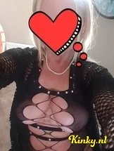 noelia-erotische-massage-via-kinky-632ae6305bf33e00125ebdcb