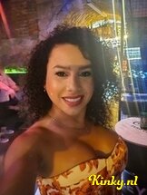 ailen-prive-ontvangst-via-kinky-668c85607769e3001a03b39c