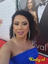 ailen-prive-ontvangst-via-kinky-668c8561123fc5001a3a05e3