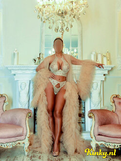 valentina-prive-ontvangst-via-kinky-681229d6375bfd0013188a75