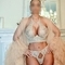 valentina-prive-ontvangst-via-kinky-68121ca93cd0cf00131c50eb