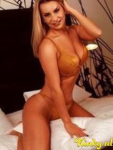 kathy-erotische-massage-via-kinky-69165ef4c0682f0013e03351