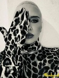 laura-erotische-massage-via-kinky-6915c04aa9c49d0013968270