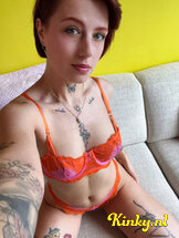 anne-virtual-sex-via-kinky-6887472c375bfd00131943be