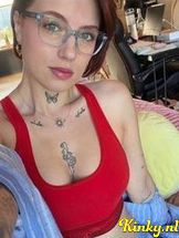 anne-virtual-sex-via-kinky-6925879635dea800130b415d