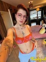 anne-virtual-sex-via-kinky-692820dc8abfa500132cb81c