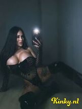 ruby-prive-ontvangst-via-kinky-692edb297550210014c57cfc