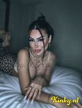 Medussa - Hoorny Double-D Temptation