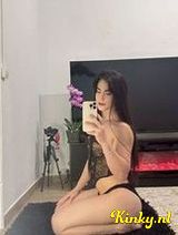 Marilyn - Sexy baby for you only WhatsApp