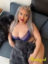 karina-prive-ontvangst-via-kinky-698cba7868bb0300137e6f29