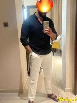 çristiano-escort-via-kinky-6913ab540e66ef00137b63f7