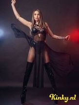 eva-bdsm-via-kinky-693c17a9f748bb00124c79b0