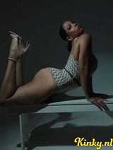 Fleur -  Ontdek de geilste camgirl van Europa