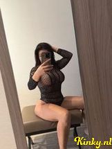 ellie-prive-ontvangst-via-kinky-691c6455f65b7000139339bd