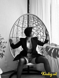 cinthya-prive-ontvangst-via-kinky-689f30624e6e2c0013d9103a