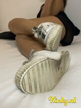 sofia-bdsm-via-kinky-672488b560eeca0013365c48