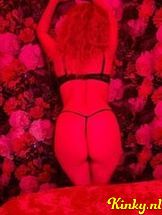 toma-erotische-massage-via-kinky-692864cc0df260001251914d