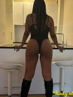 victoria-prive-ontvangst-via-kinky-68c03781f6c6eb0013e5cb48