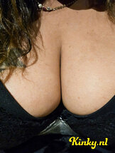 mrs-macey-bdsm-via-kinky-66a0cb3b4fe11c00137a585c