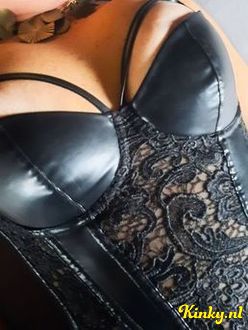 mrs-kristel-bdsm-via-kinky-69772f42bb927a00130a403a