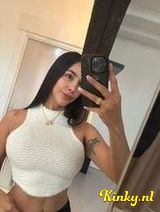 Isabellah - Sensual and hot young woman