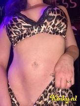 luci-lux-bdsm-via-kinky-697325d95c4a290013638e54