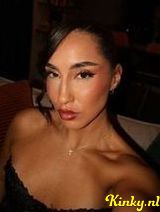 Mia - Baby with natural body