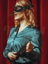 Mistress Marilyn - Tantric Dominatrix - Sensual Sexy Strong