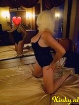 Victoria - blond en geil