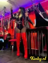 mrs-samantha-bdsm-via-kinky-69a58a12a853d600134f261f