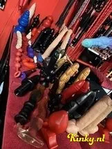 mrs-samantha-bdsm-via-kinky-676d3856474f310013817589