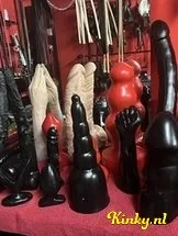 mrs-samantha-bdsm-via-kinky-62ea2a4e661f1e00195f16b7